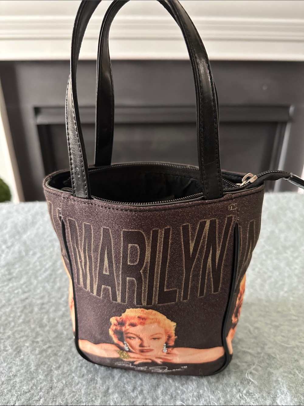 vintage-style Marilyn Monroe mini tote bag - Picture 2 of 6